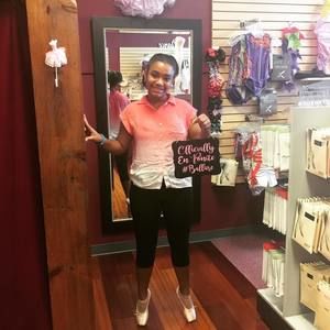 Meet your Posher, Izabella